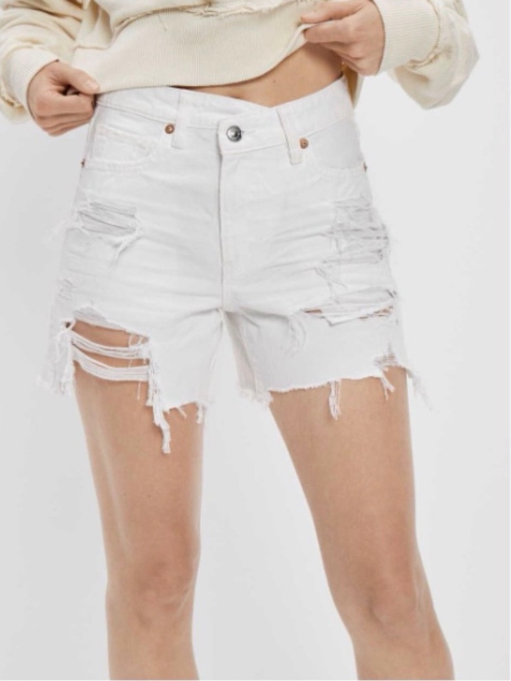 American Eagle Highest Waist Baggy Short White NWT Size 2
